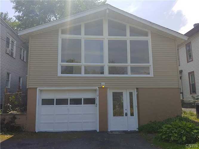219 W Yates St Dewitt, NY 13057