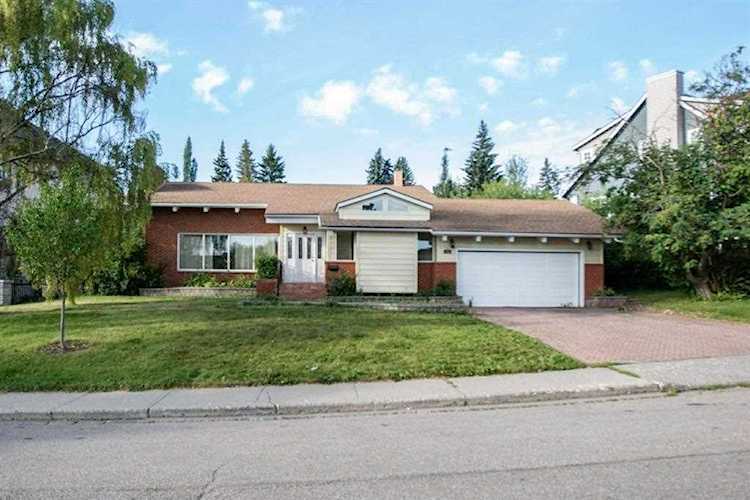4240 Britannia Dr SW Calgary, AB T2S 1J3