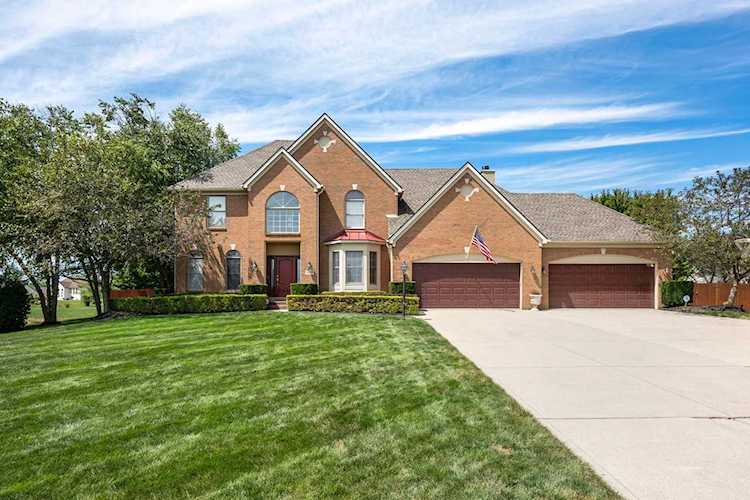 13831 Sunladen Drive Pickerington, OH 43147 | MLS 220029524 Photo 1