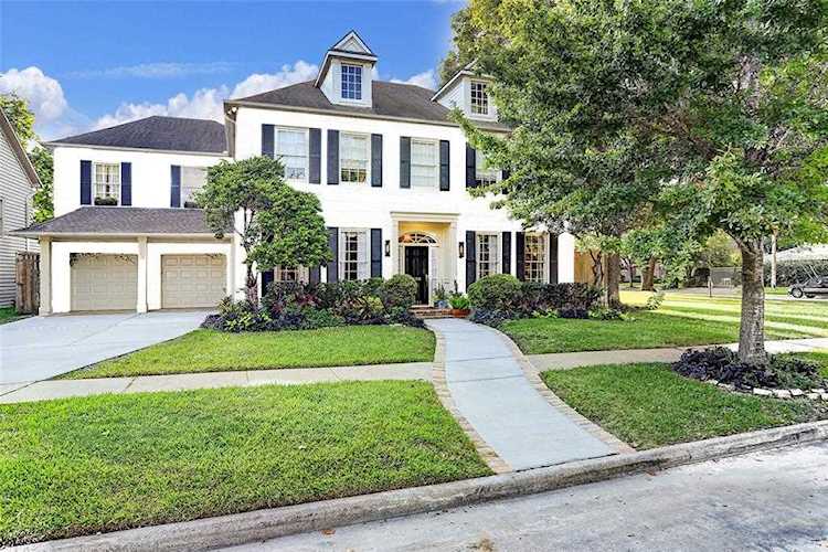 6710 Rutgers Ave West University Place, TX 77005