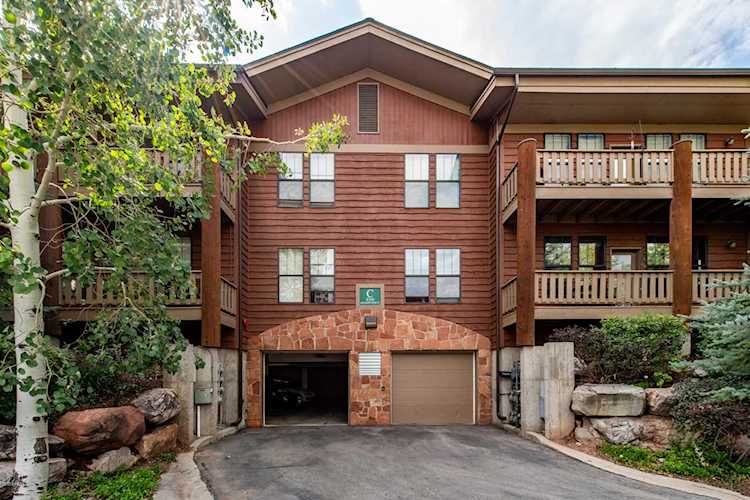8350 Meadowview Ct Park City, UT 84098
