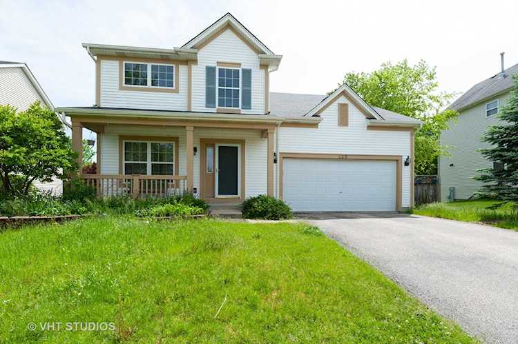 225 S Catalina Dr Round Lake Beach, IL 60073