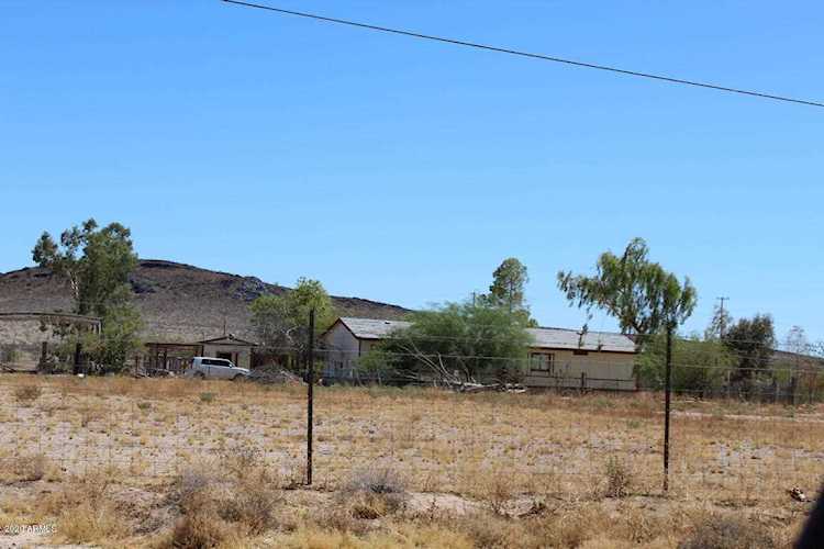 9404 S 325th Avenue Arlington, AZ 85322 | MLS 6044212 Photo 1