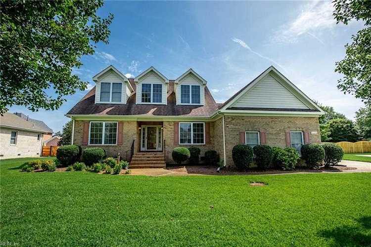 home for sale in Miars Plantation Chesapeake VA 23321 - MLS 10339071 Photo 1