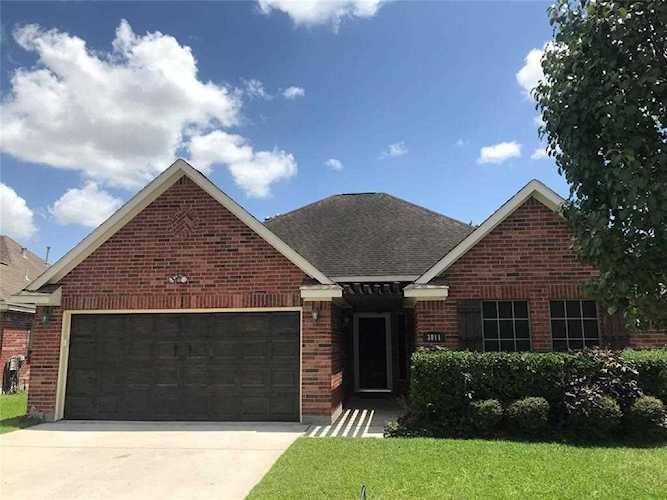 3811 Tresa Dr Pasadena, TX 77504