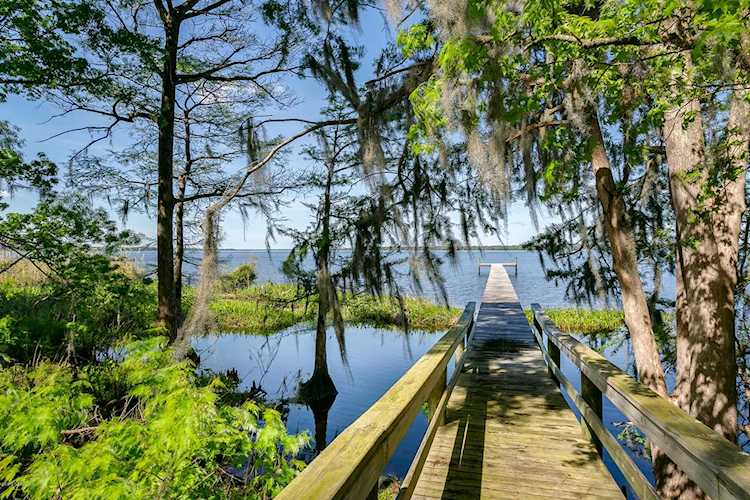 207 Federal Point Rd East Palatka, FL 32131 | MLS 1071007 Photo 1