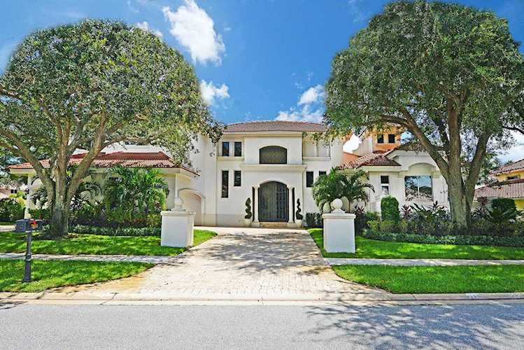 7955 Mandarin Drive Boca Raton, FL 33433
