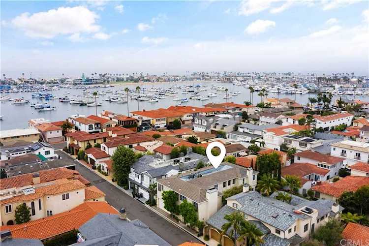 119 Via Jucar Newport Beach, CA 92663