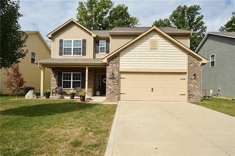 ClaireAnne Aikman - Homes for Sale, Homes to Buy, Realtor Photo 1