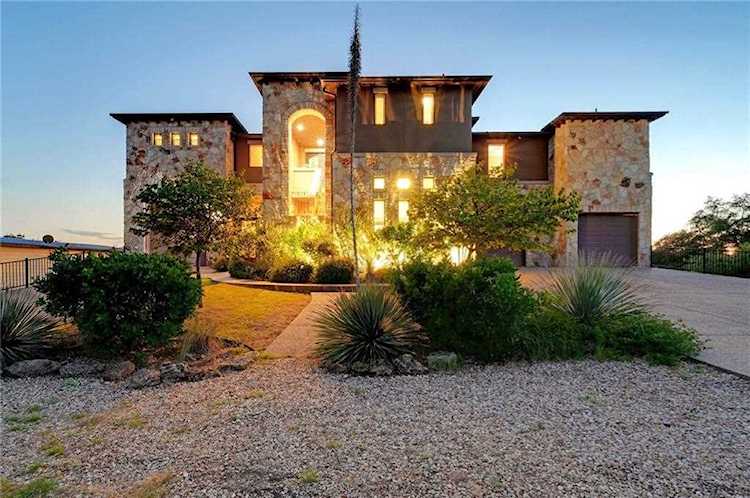21913 Mockingbird ST Lago Vista, TX 78645