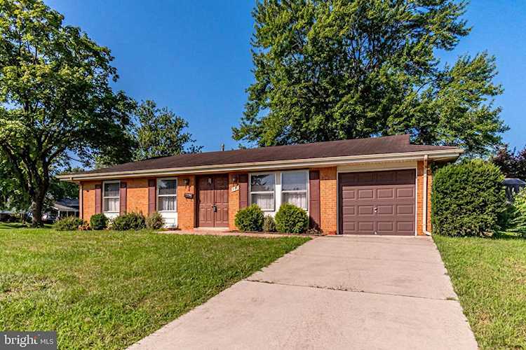 701 Nettle Tree Rd For Sale in Sterling Photo 1