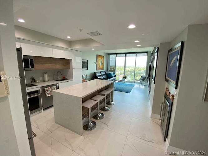 2021 SW 3rd Ave #PH-2 Miami, FL 33129