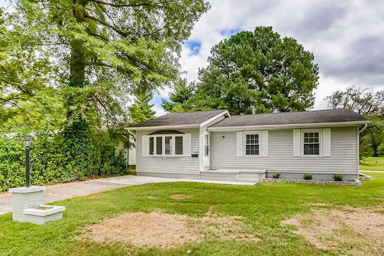 2222 S Lombard Avenue Evansville, IN 47714