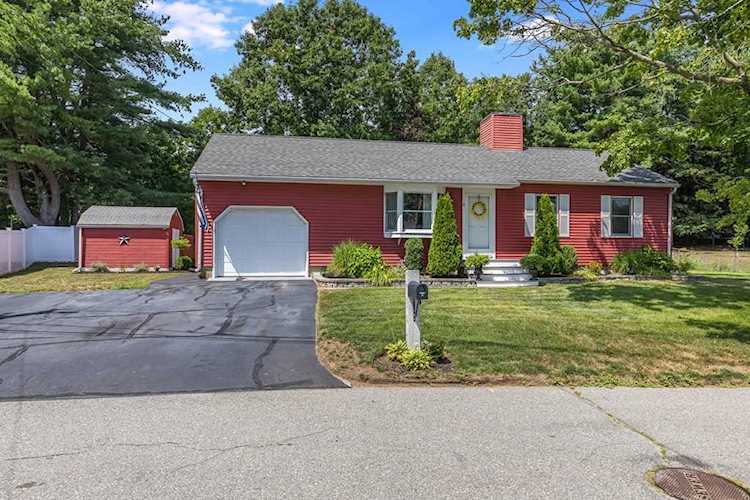 4 Russell Terrace Ext Newburyport, MA 01950