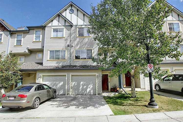 187 Copperfield Ln SE Calgary, AB T2Z 4T2