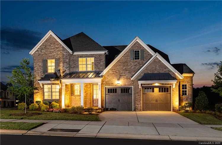 5547 Arden Mill Dr Fort Mill, SC 29715