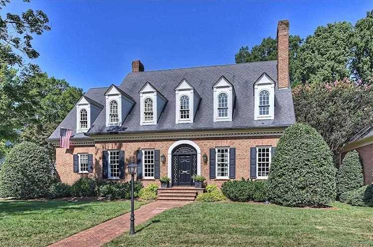 718 Hungerford Place Charlotte, NC 28207