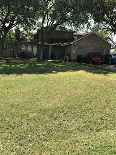304 Axis Deer TRL Hutto, TX 78634