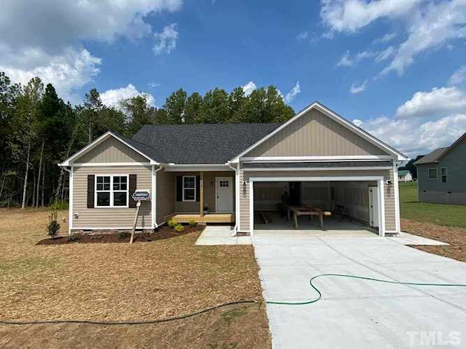158 Rickenbacker Drive Zebulon, NC 27597
