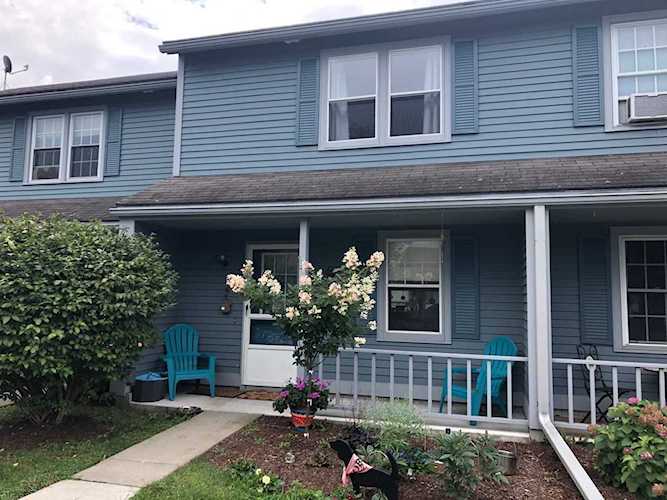 61 Freedom Dr Montpelier, VT 05602