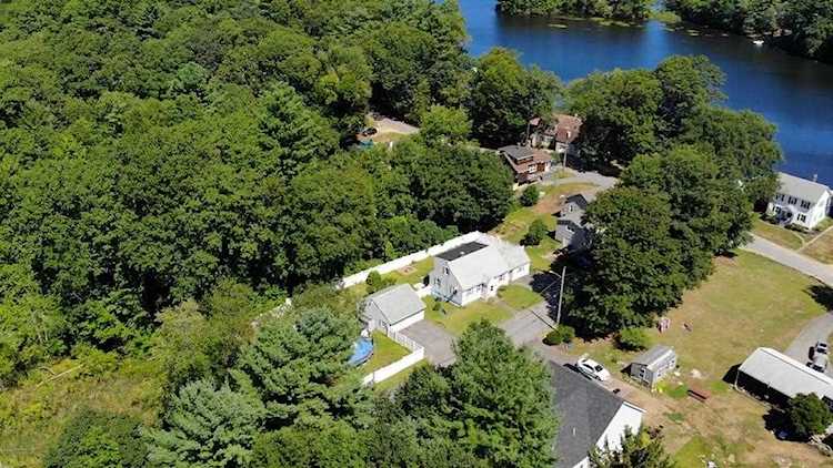 2 Felix Street Leicester, MA 01524
