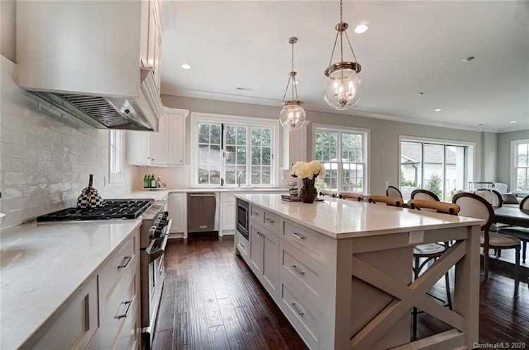 1116 Churchill Commons Dr Charlotte, NC 28211