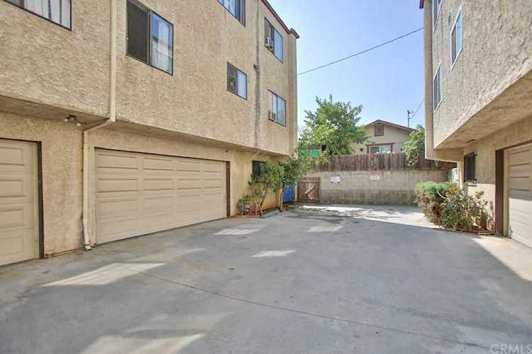 1126 W Shorb St #4 Alhambra, CA 91803