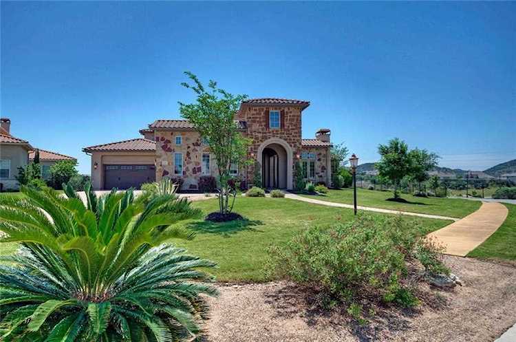 201 Majestic Arroyo WAY Austin, TX 78738