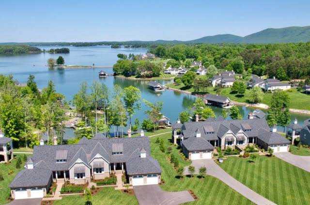 25 Grande Villa Penhook, VA 24137