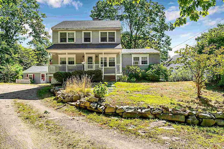 4 Collinsport Way #1 York, ME 03909