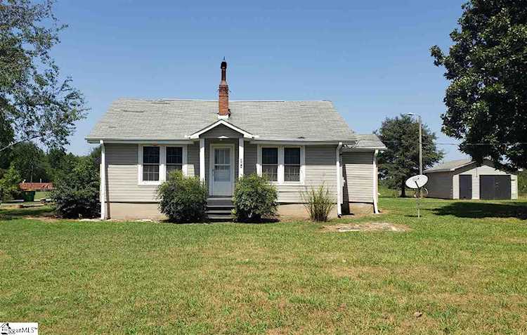 301 Daventon Rd Pelzer, SC 29669