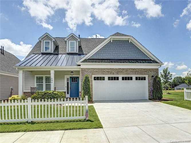 464 Academy St Fort Mill, SC 29715 | MLS 3644501 Photo 1
