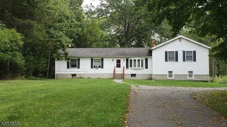 906 Duck Pond Rd Stillwater Twp., NJ 07860