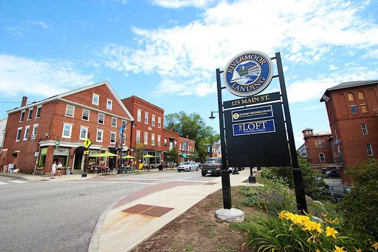 125 Main St #10 Newmarket, NH 03857