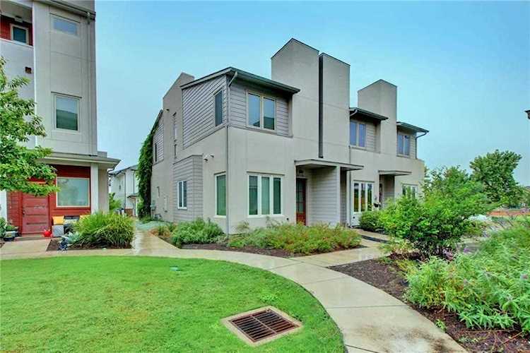 2712 Moreno ST Austin, TX 78723