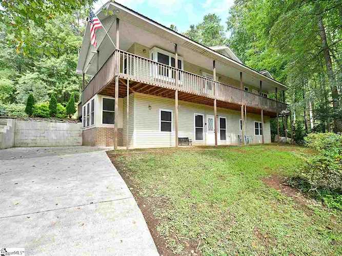 130 Green Briar Circle Salem, SC 29676