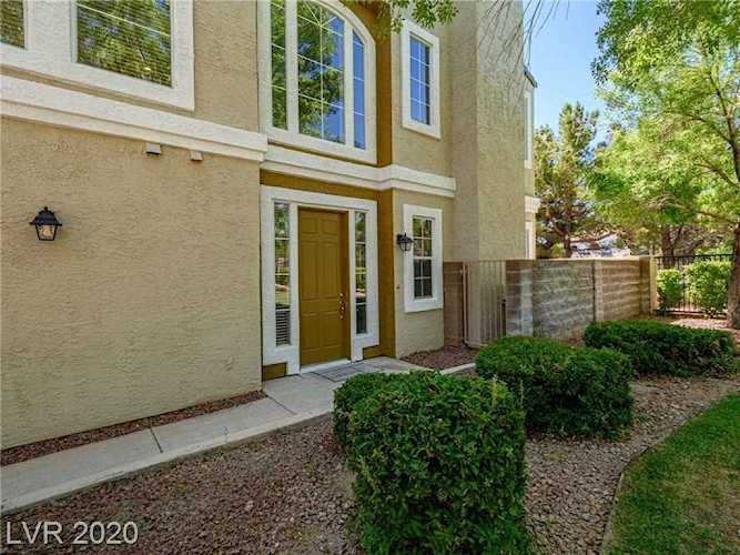 9145 Hampstead Ave Las Vegas, NV 89145