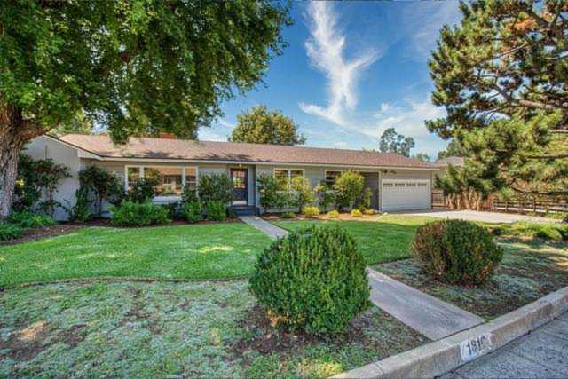 1810 La Cresta Drive Pasadena, CA 91103