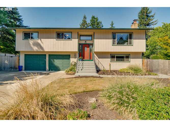 1644 Jamie Cir West Linn, OR 97068