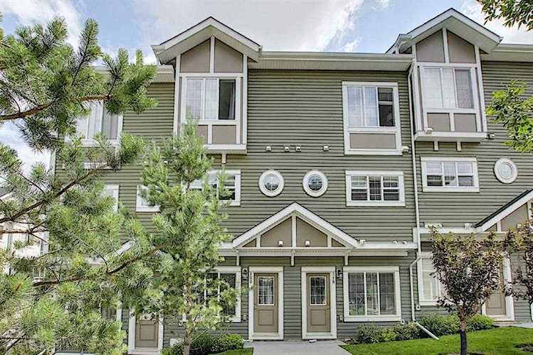720 Evansridge Common NW Calgary, AB T3P 0P3