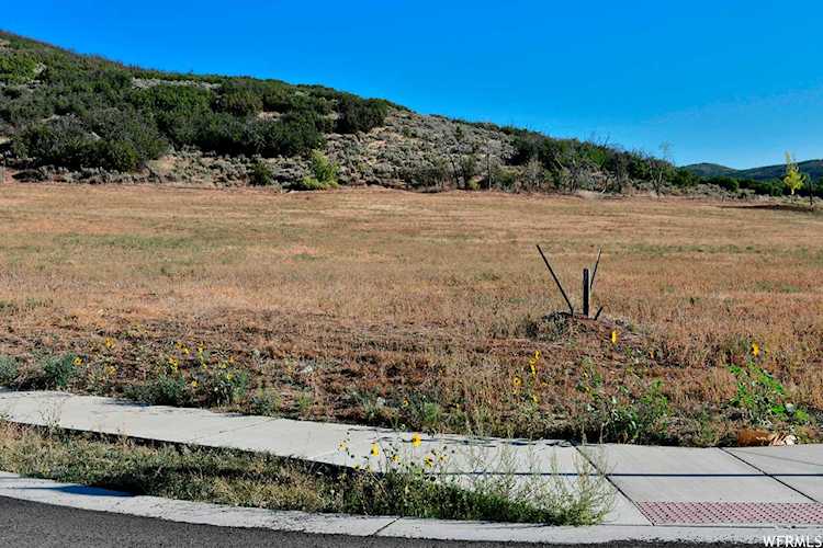 1686 N Dutch Mtn E Cir Midway, UT 84049