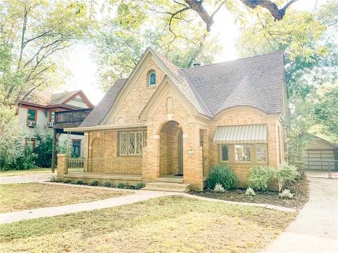 1606 S Austin Ave Georgetown, TX 78626