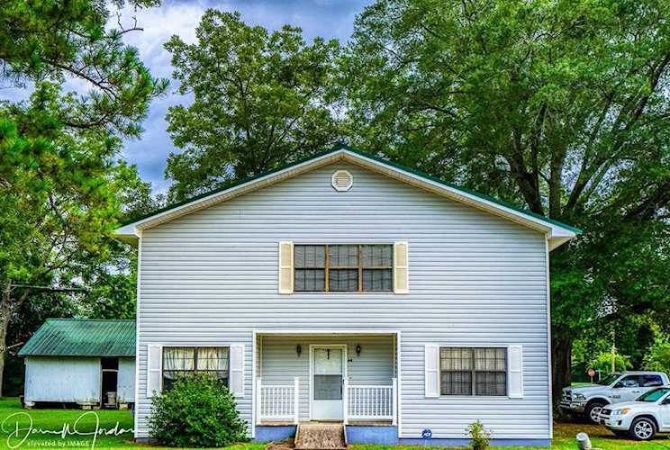 64 Kelly Ave Midland City, AL 36350