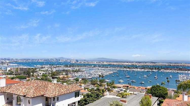 3215 Harbor View Dr San Diego, CA 92106