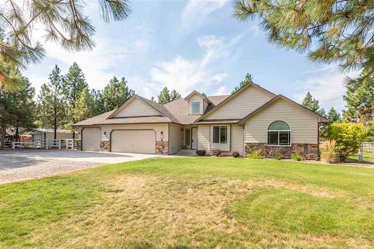 6309 N Jenna Dr Nine Mile Falls, WA 99026 | MLS 202021649 Photo 1