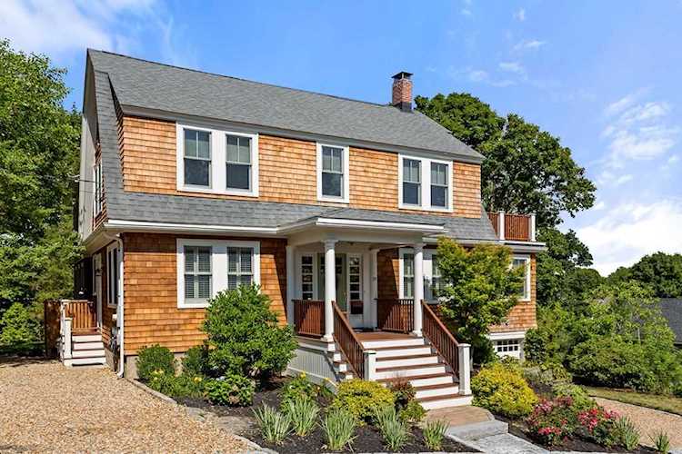 29 Curtis St Marblehead, MA 01945