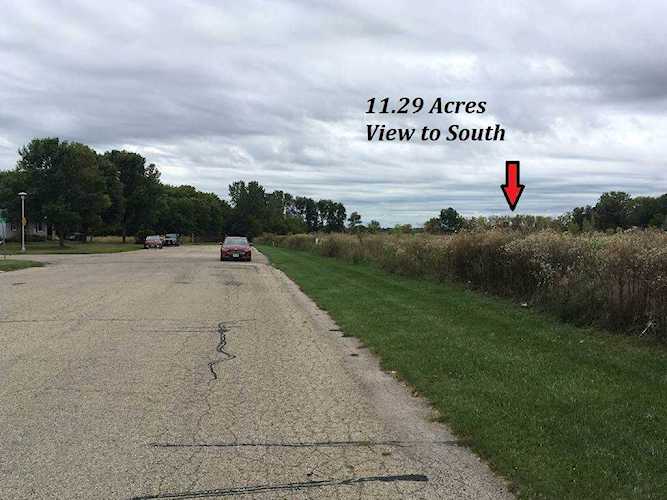 11 ac Lombardi Ln Beaver Dam, WI 53916