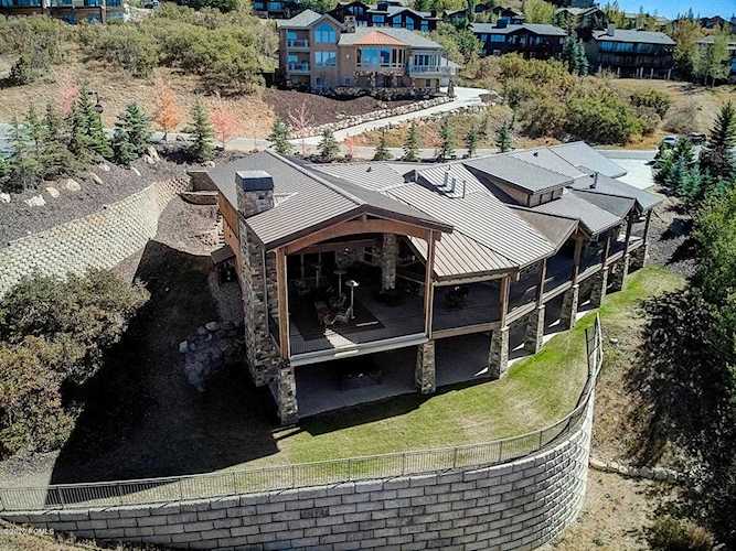 110 Hidden Oaks Ln Park City, UT 84060