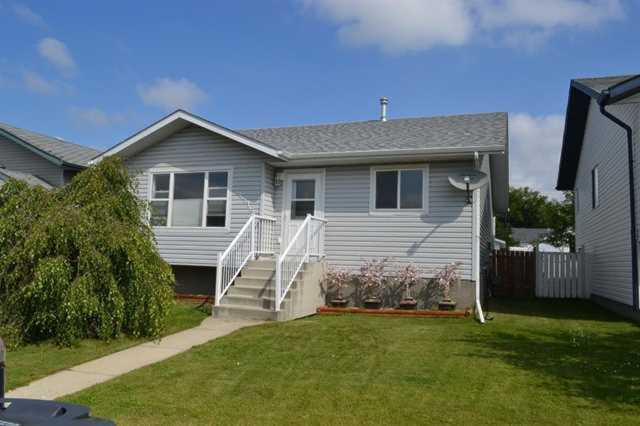 4516 45 Avenue Close Rocky Mountain House, AB T4T 1G1