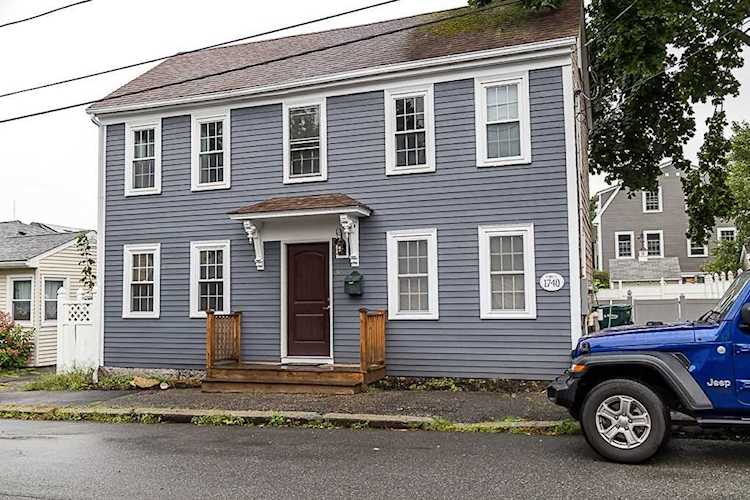 31 Franklin St Newburyport, MA 01950